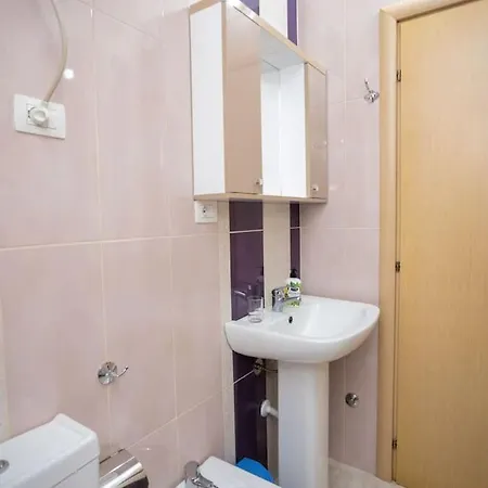Side Comfort Flat 1 דירה Vlorë