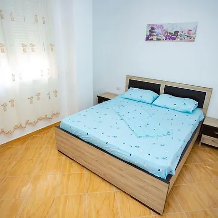 Side Comfort Flat 1 Vlore