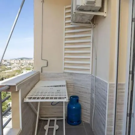 Side Comfort Flat 1 * Vlore